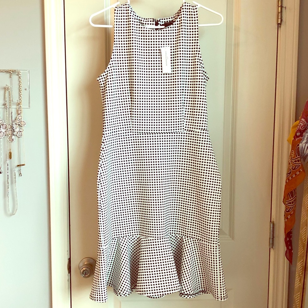 NWT Banana Republic Checkered dress with ruffle